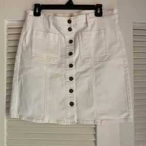 J Crew stretch denim skirt.  Size 10.  Cute, vintage vibe.  Great UC.